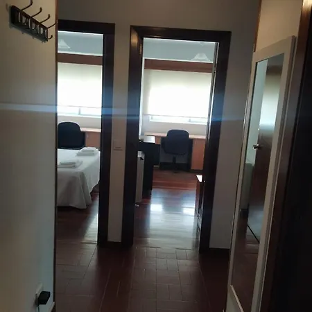 아파트 Piso En Laverde Ruiz 산티아고데콤포스텔라